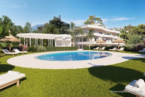 Apartamento en venta en Estepona, Málaga, España 3 dormitorios, 119 m2 No. 52928 - foto 2