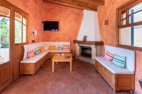 Villa en venta en Es Capdella, Mallorca, España 5 dormitorios, 467 m2 No. 53196 - foto 5