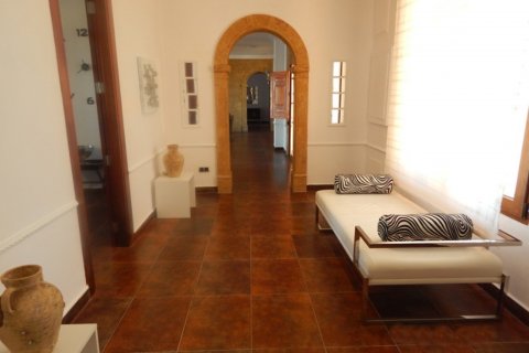 Villa en venta en Dénia, Alicante, España 5 dormitorios, 600 m2 No. 50181 - foto 11