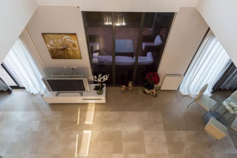 Villa en venta en Salou, Tarragona, España 5 dormitorios, 300 m2 No. 53618 - foto 20