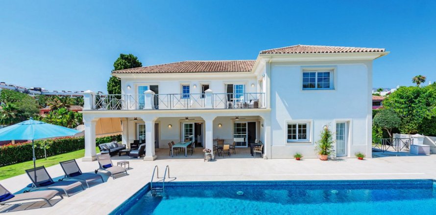 Villa en Marbella Golden Mile, Málaga, España 7 dormitorios, 696 m2 No. 53474