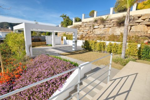 Villa en venta en Benahavís, Málaga, España 4 dormitorios, 288 m2 No. 53531 - foto 6