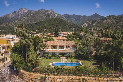 Villa en venta en Marbella, Málaga, España 4 dormitorios, 764 m2 No. 53519 - foto 3