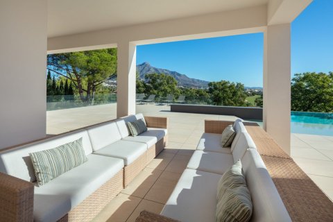 Villa en venta en Nueva Andalucía, Málaga, España 6 dormitorios, 550 m2 No. 53421 - foto 6