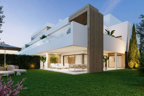 Apartamento en venta en Estepona, Málaga, España 3 dormitorios, 404 m2 No. 53439 - foto 5