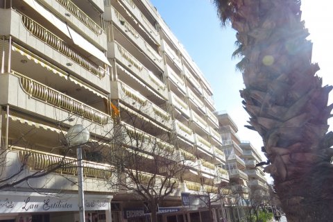 Apartamento en alquiler en Salou, Tarragona, España 50 m2 No. 53640 - foto 1