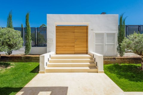Villa en venta en Nueva Andalucía, Málaga, España 4 dormitorios, 749 m2 No. 53398 - foto 20