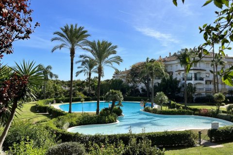 Apartamento en venta en Marbella Golden Mile, Málaga, España 4 dormitorios, 114 m2 No. 55438 - foto 1