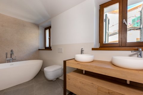 Casa adosada en venta en Fornalutx, Mallorca, España 3 dormitorios, 265 m2 No. 48086 - foto 5