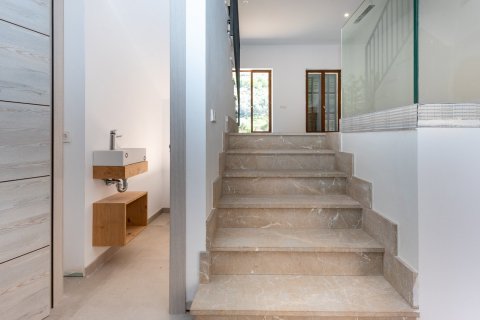 Casa adosada en venta en Fornalutx, Mallorca, España 3 dormitorios, 184 m2 No. 48130 - foto 7