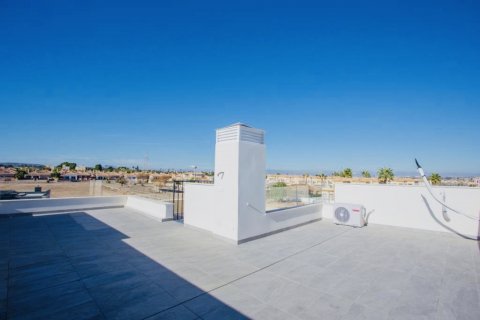 Villa en venta en Los Montesinos, Alicante, España 3 dormitorios, 201 m2 No. 55321 - foto 17