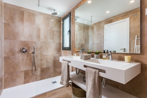 Casa adosada en venta Estepona, Málaga, España 3 dormitorios, 240 m2 No. 55384 - foto 10