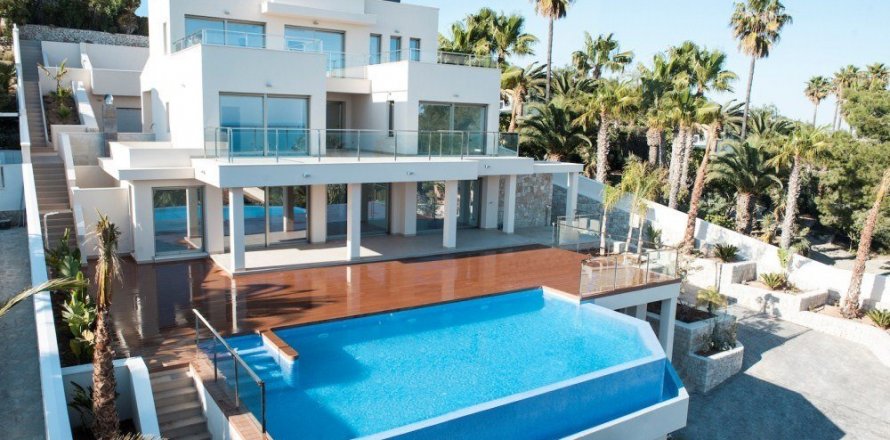 Villa en Moraira, Alicante, España 4 dormitorios, 559 m2 No. 54479