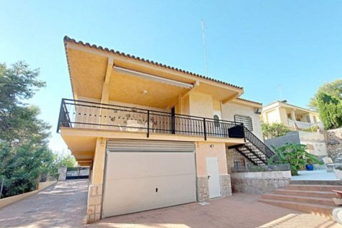 Villa en venta en València, España 4 dormitorios, 400 m2 No. 53853 - foto 1