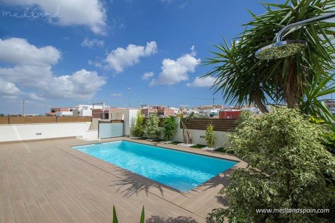 Villa en venta en Ciudad Quesada, Alicante, España 4 dormitorios, 151 m2 No. 55092 - foto 2