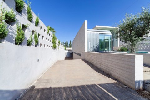 Villa en venta en València, España 3 dormitorios, 400 m2 No. 54007 - foto 2