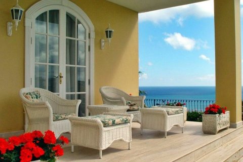 Villa en venta en San Agustin, Gran Canaria, España 4 dormitorios, 450 m2 No. 55204 - foto 5