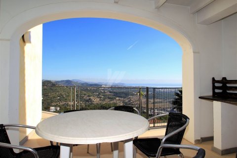 Villa en venta en Calpe, Alicante, España 3 dormitorios, 179 m2 No. 54460 - foto 16