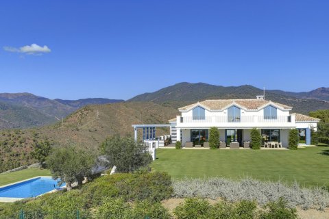 Villa en venta en Benahavís, Málaga, España 5 dormitorios, 682 m2 No. 55365 - foto 1