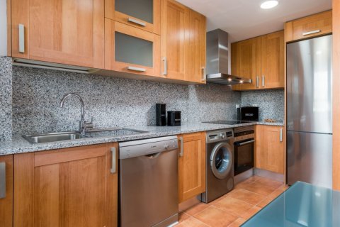 Casa adosada en venta Estepona, Málaga, España 3 dormitorios, 240 m2 No. 55384 - foto 8