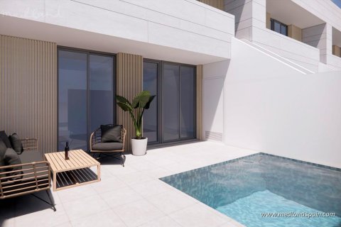 Apartamento en venta en San Javier, Murcia, España 3 dormitorios, 83 m2 No. 55483 - foto 1