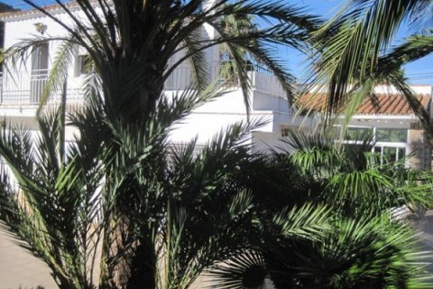 Villa en venta en Gandia, València, España 4 dormitorios, 287 m2 No. 53917 - foto 1