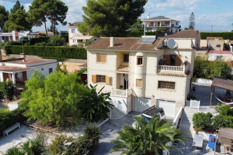 Villa en venta en València, España 5 dormitorios, 300 m2 No. 53779 - foto 4