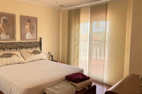 Villa en venta en L'Eliana, València, España 6 dormitorios, 432 m2 No. 53856 - foto 14