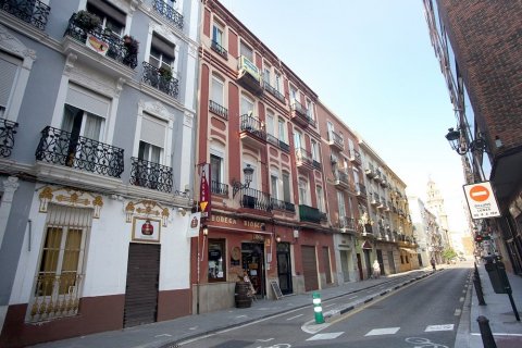 Apartamento en venta en Valencia, València, España 3 dormitorios, 120 m2 No. 53785 - foto 25