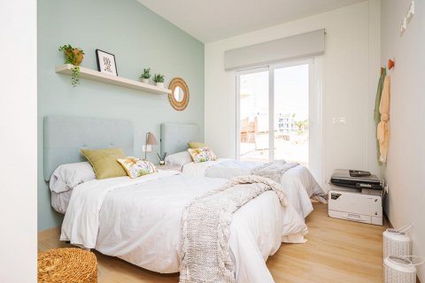 Apartamento en venta en Guardamar del Segura, Alicante, España 2 dormitorios, 73 m2 No. 37888 - foto 22