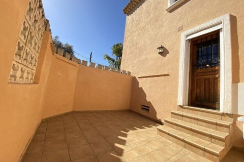 Villa en venta en Dénia, Alicante, España 4 dormitorios, 250 m2 No. 53823 - foto 6
