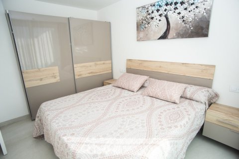 Apartamento en venta en Cala De Finestrat, Alicante, España 1 dormitorio, 76 m2 No. 56151 - foto 12