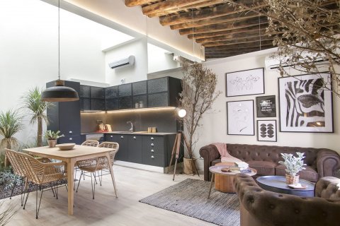 Apartamento en venta en Barcelona, España 2 dormitorios, 55 m2 No. 57355 - foto 4