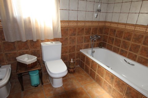 Villa en venta en Benissa, Alicante, España 5 dormitorios, 272 m2 No. 24862 - foto 27
