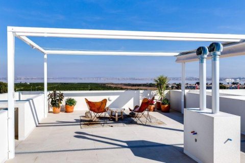 Apartamento en venta en Los Balcones, Alicante, España 2 dormitorios, 84 m2 No. 56196 - foto 2