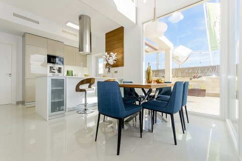 Villa en venta en La Herrada, Alicante, España 3 dormitorios, 116 m2 No. 56219 - foto 10