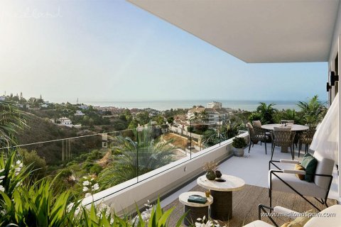 Apartamento en venta en Fuengirola, Málaga, España 4 dormitorios, 178 m2 No. 56500 - foto 1