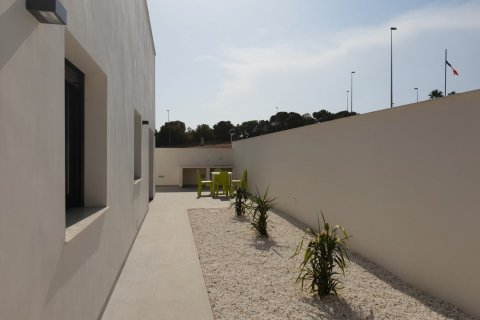 Villa en venta en Pinar De Campoverde, Alicante, España 3 dormitorios, 116 m2 No. 56226 - foto 25