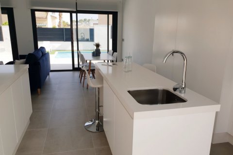 Villa en venta en Pinar De Campoverde, Alicante, España 3 dormitorios, 116 m2 No. 56226 - foto 6
