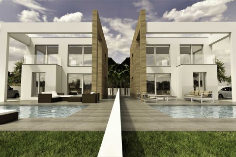Villa en venta en Torrevieja, Alicante, España 4 dormitorios, 238 m2 No. 58977 - foto 1