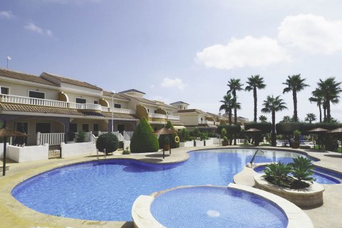 Villa en venta en Ciudad Quesada, Alicante, España 2 dormitorios, 80 m2 No. 59146 - foto 1