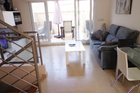 Casa adosada en venta en Torrevieja, Alicante, España 2 dormitorios, 100 m2 No. 58439 - foto 4