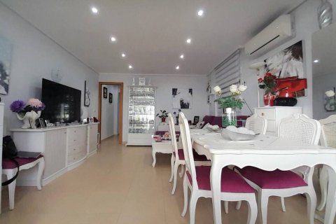 Apartamento en venta en Benidorm, Alicante, España 2 dormitorios, 90 m2 No. 59395 - foto 10