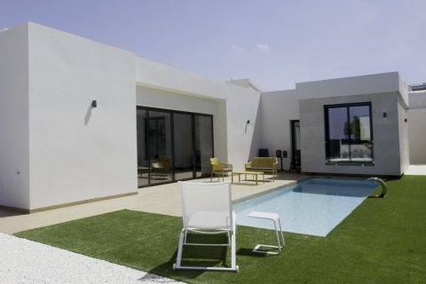 Villa en venta en Ciudad Quesada, Alicante, España 3 dormitorios, 210 m2 No. 59348 - foto 3