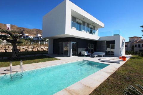 Villa en venta en Benidorm, Alicante, España 3 dormitorios, 200 m2 No. 57991 - foto 1