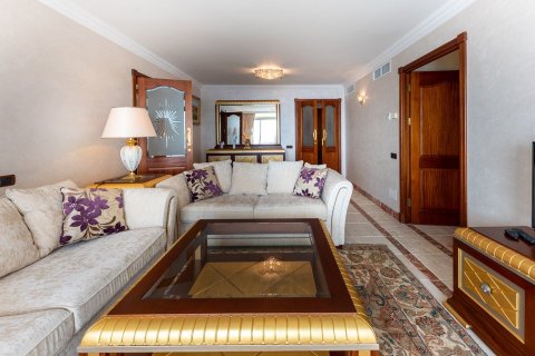 Apartamento en venta en Illetes (Ses), Mallorca, España 4 dormitorios, 164 m2 No. 57550 - foto 4