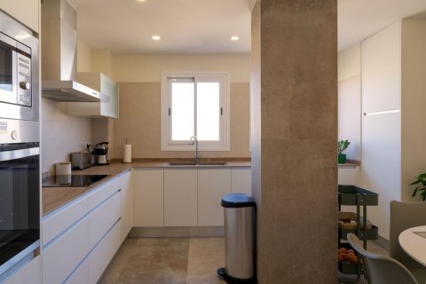 Casa adosada en venta en Alicante, España 5 dormitorios, 156 m2 No. 58759 - foto 9