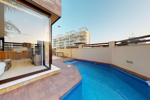 Villa en venta en San Pedro del Pinatar, Murcia, España 2 dormitorios, 96 m2 No. 58575 - foto 1