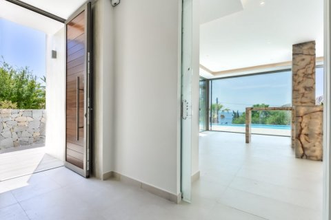 Villa en venta en Calpe, Alicante, España 6 dormitorios, 332 m2 No. 58398 - foto 5