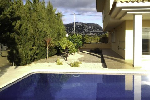 Villa en venta en Altea, Alicante, España 4 dormitorios, 420 m2 No. 59128 - foto 4